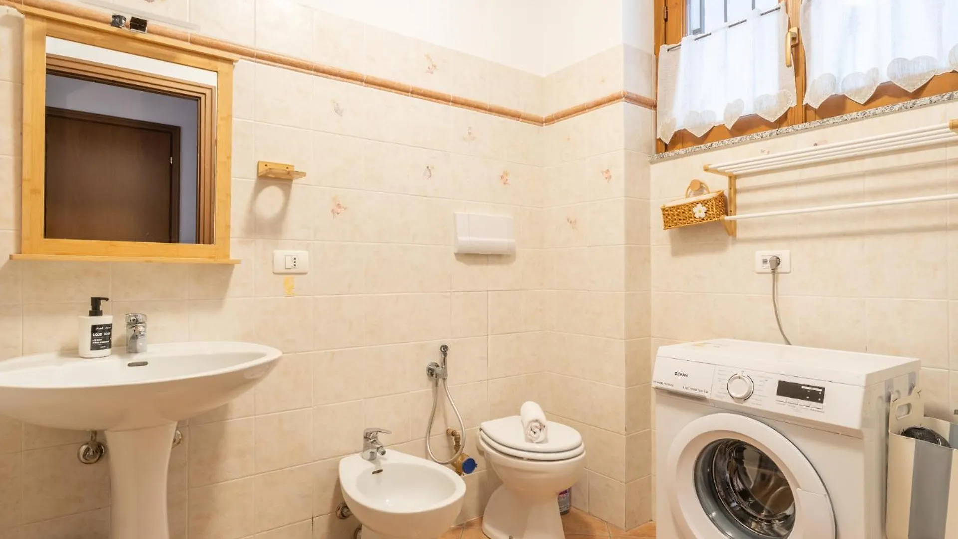 Cremeno La Corte Della Fontana 0*,